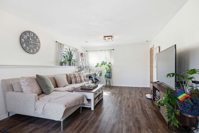 228 41st Street, Downers Grove, IL 60515