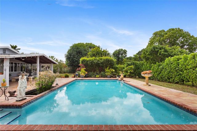 25900 SW 182nd Avenue, Homestead, FL 33031