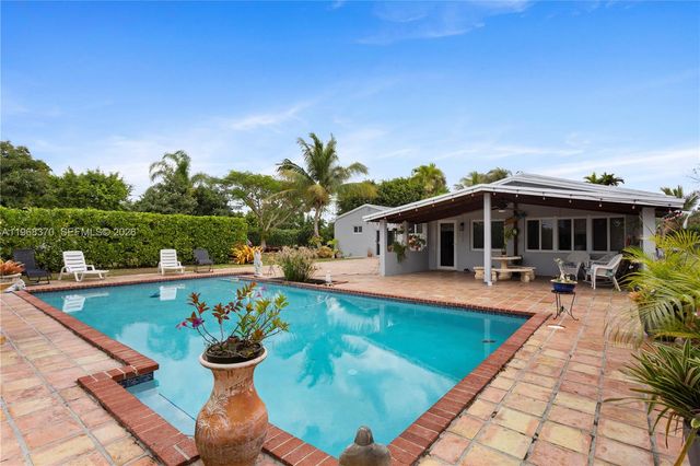 25900 SW 182nd Avenue, Homestead, FL 33031