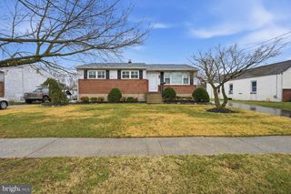 712 W 11TH ST, New Castle, DE 19720