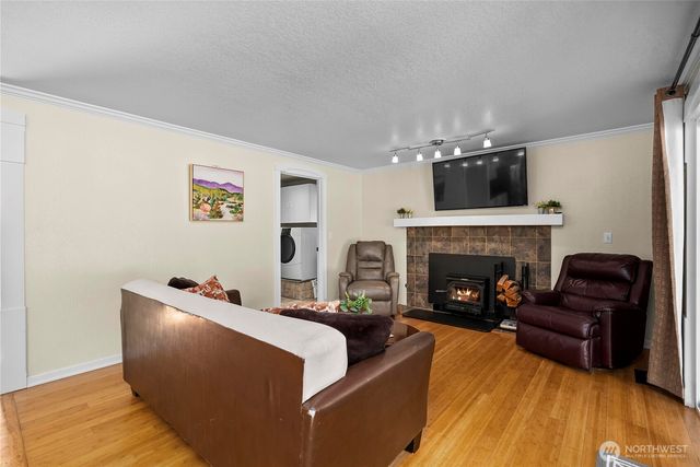 36712 31st Avenue S, Federal Way, WA 98003