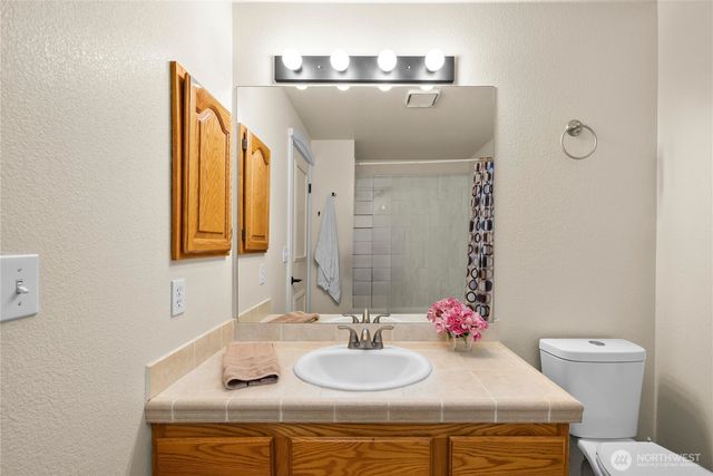 36712 31st Avenue S, Federal Way, WA 98003