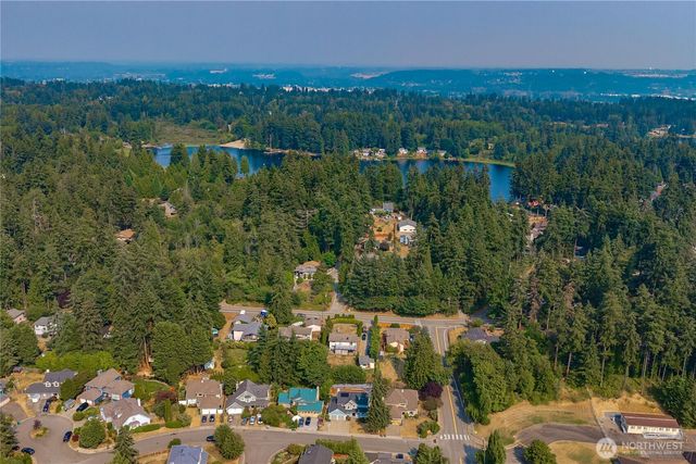 36712 31st Avenue S, Federal Way, WA 98003