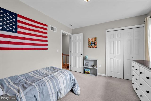 7 N BUTTERFLY DR, Myerstown, PA 17067