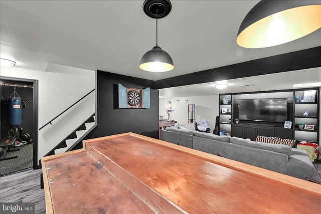 7 N BUTTERFLY DR, Myerstown, PA 17067