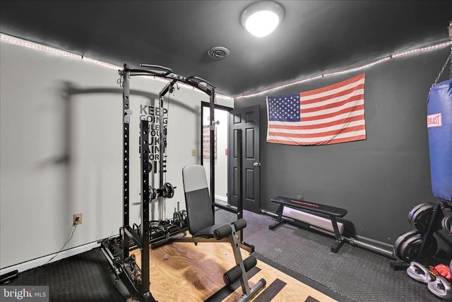 7 N BUTTERFLY DR, Myerstown, PA 17067