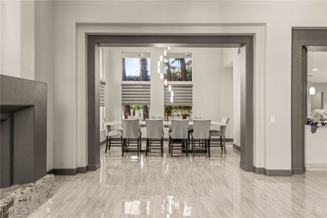 8001 Ryans Reef Lane, Las Vegas, NV 89128