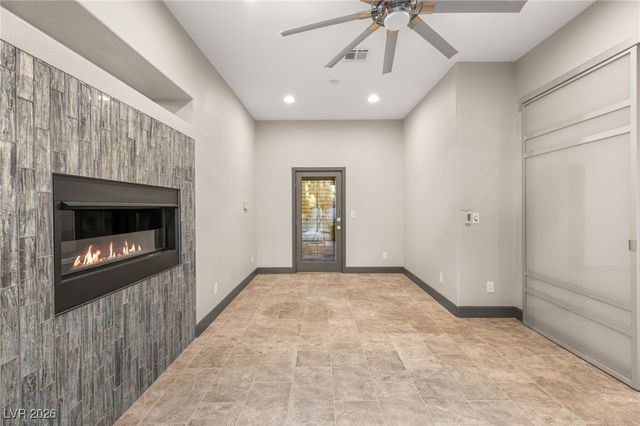 8001 Ryans Reef Lane, Las Vegas, NV 89128