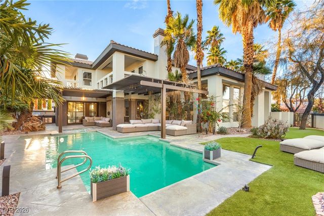 8001 Ryans Reef Lane, Las Vegas, NV 89128