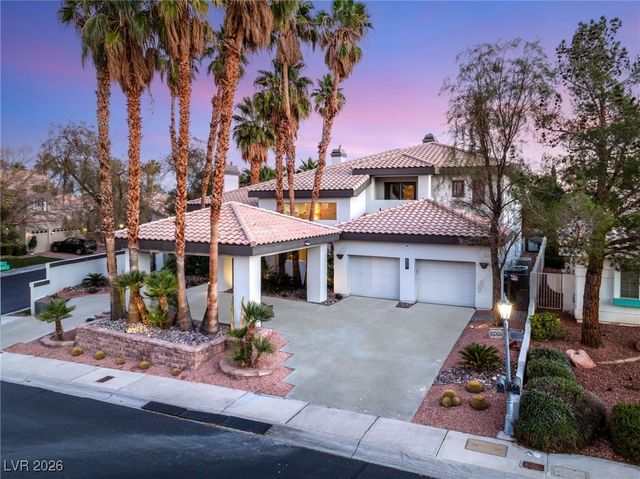 8001 Ryans Reef Lane, Las Vegas, NV 89128