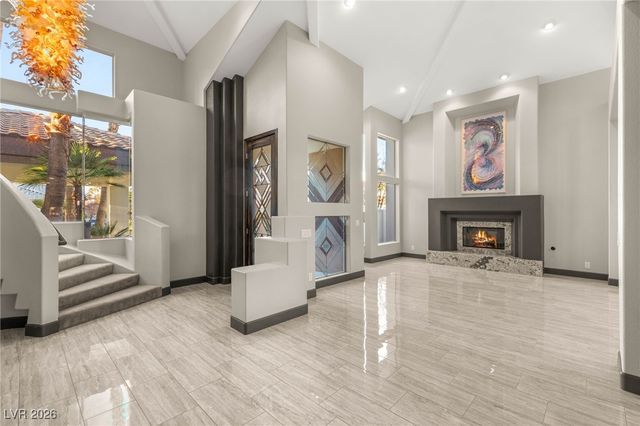 8001 Ryans Reef Lane, Las Vegas, NV 89128