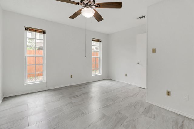 2018 Embassy Way, Carrollton, TX 75006