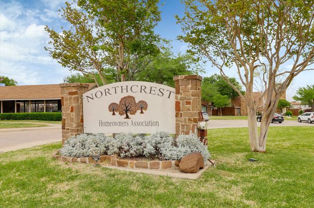 2018 Embassy Way, Carrollton, TX 75006