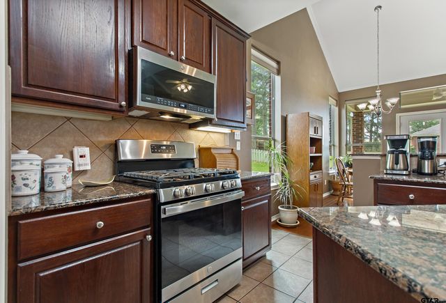 12296 Cross Fence Trl, Tyler, TX 75706