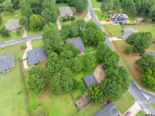 12296 Cross Fence Trl, Tyler, TX 75706