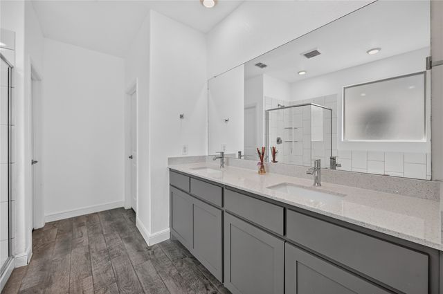 1005 Chaplin Drive, Fort Worth, TX 76247