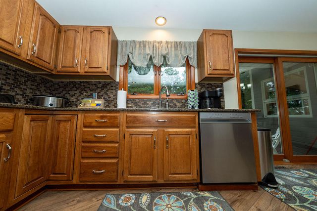 471 E 830 N, Valparaiso, IN 46383