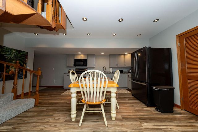 471 E 830 N, Valparaiso, IN 46383
