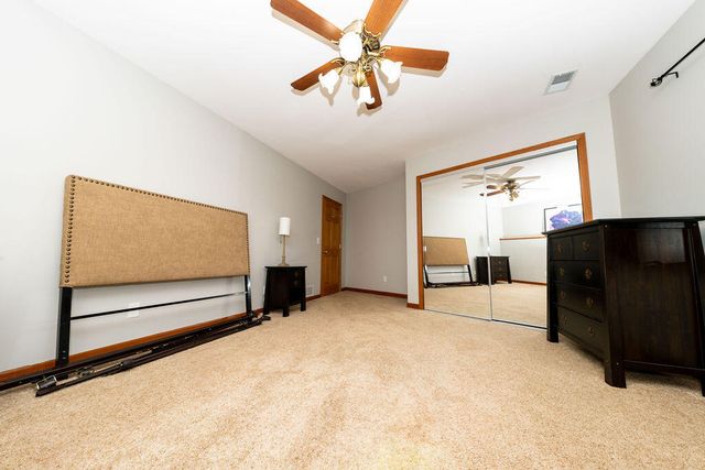 471 E 830 N, Valparaiso, IN 46383