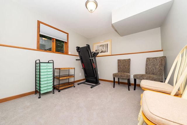 471 E 830 N, Valparaiso, IN 46383