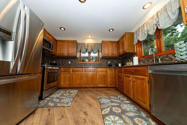 471 E 830 N, Valparaiso, IN 46383