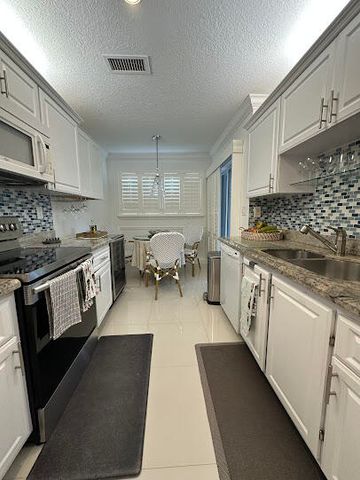 505 NW 36th Avenue, Deerfield Beach, FL 33442