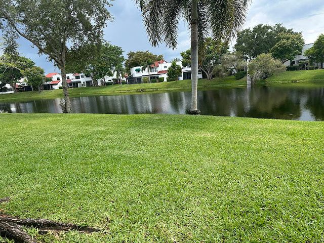 505 NW 36th Avenue, Deerfield Beach, FL 33442