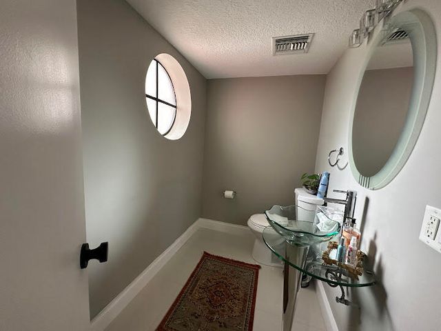 505 NW 36th Avenue, Deerfield Beach, FL 33442