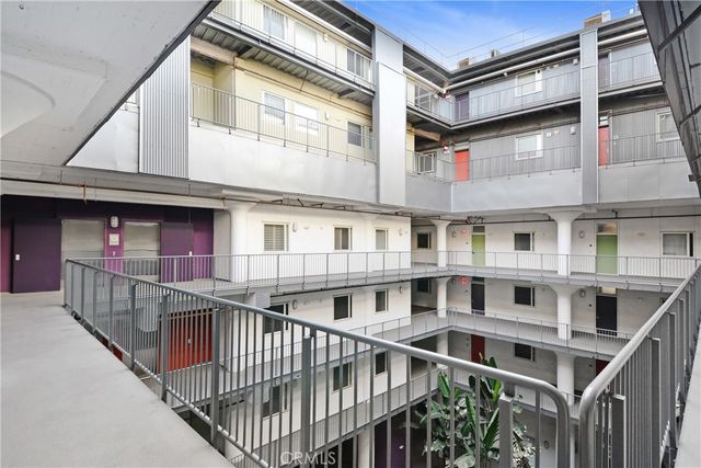 200 N San Fernando, Los Angeles, CA 90031