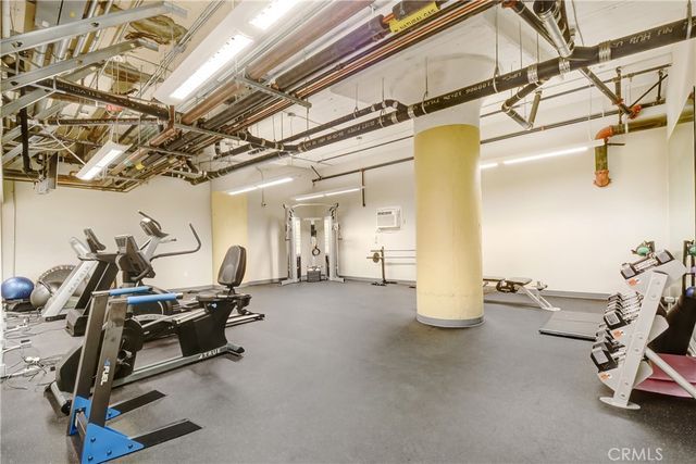 200 N San Fernando, Los Angeles, CA 90031