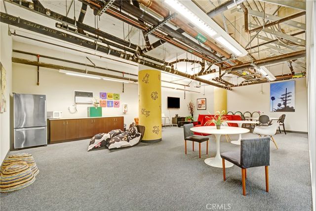 200 N San Fernando, Los Angeles, CA 90031