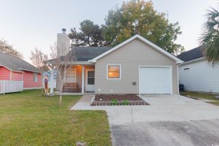 1335 Melanie Ln., Myrtle Beach, SC 29577