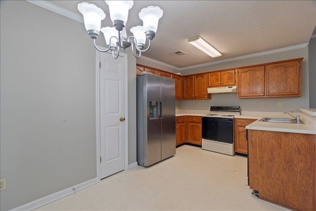 8935 FULTON LN, Memphis, TN 38016