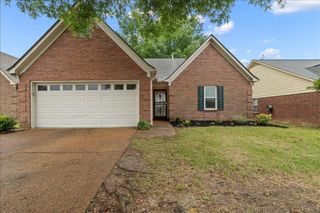 8935 FULTON LN, Memphis, TN 38016