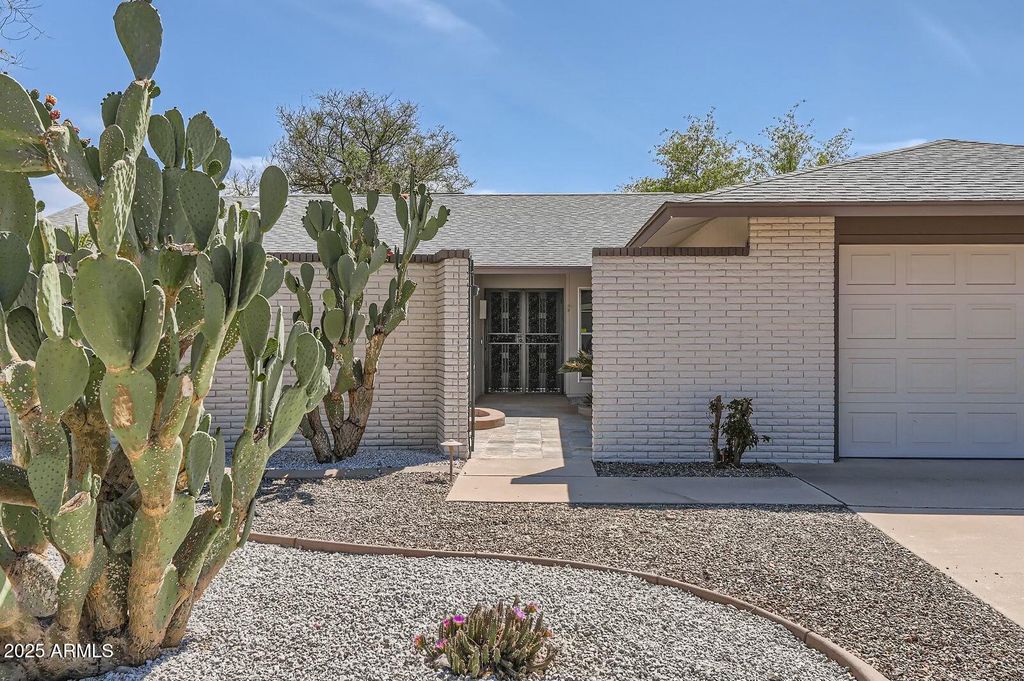 12535 W SKYVIEW Drive, Sun City West, AZ 85375 — photo 4