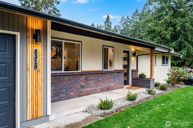 8310 52nd Street Ct W, University Place, WA 98467