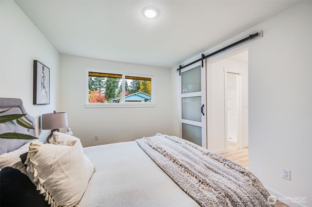 8310 52nd Street Ct W, University Place, WA 98467