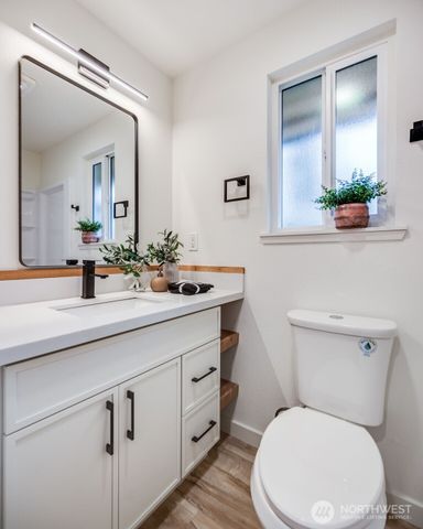 8310 52nd Street Ct W, University Place, WA 98467