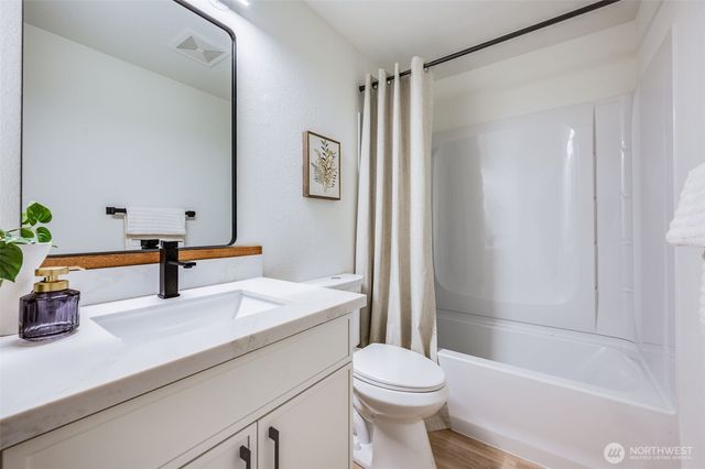 8310 52nd Street Ct W, University Place, WA 98467