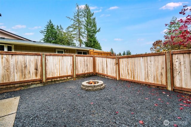 8310 52nd Street Ct W, University Place, WA 98467