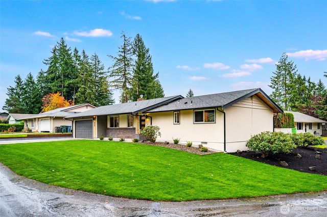 8310 52nd Street Ct W, University Place, WA 98467