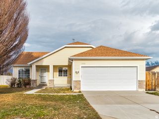 1430 N 2100 W, Layton, UT 84041