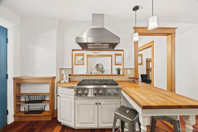 626 N Franklin Street, Denver, CO 80218