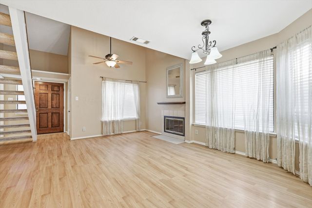 505 Ranch Trail 107, Irving, TX 75063