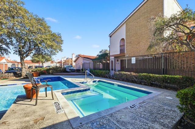 505 Ranch Trail 107, Irving, TX 75063