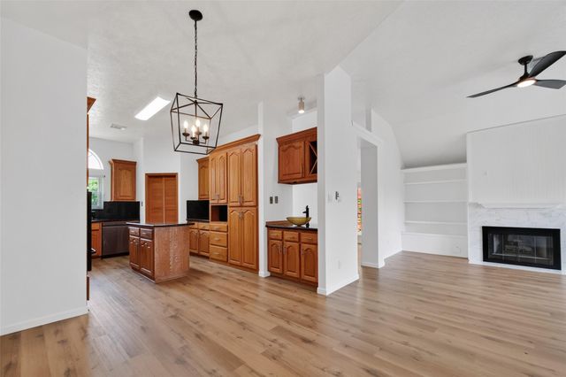 7403 Oak Walk Drive, Humble, TX 77346