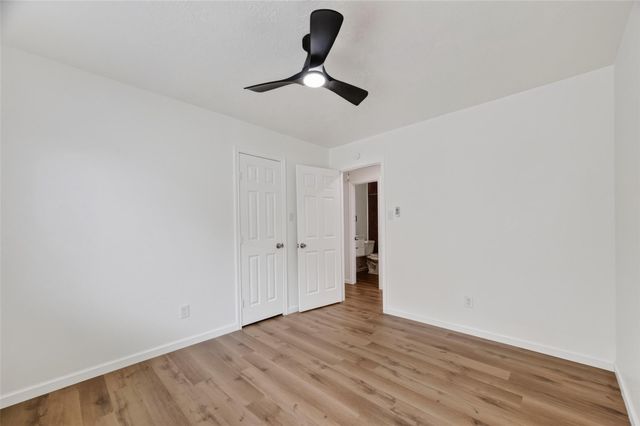 7403 Oak Walk Drive, Humble, TX 77346