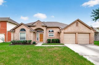7403 Oak Walk Drive, Humble, TX 77346