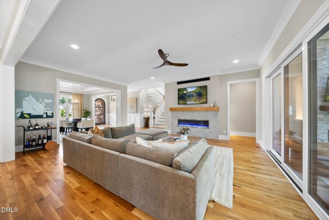 1601 Montvale Grant Way, Cary, NC 27519