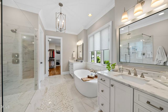 1601 Montvale Grant Way, Cary, NC 27519